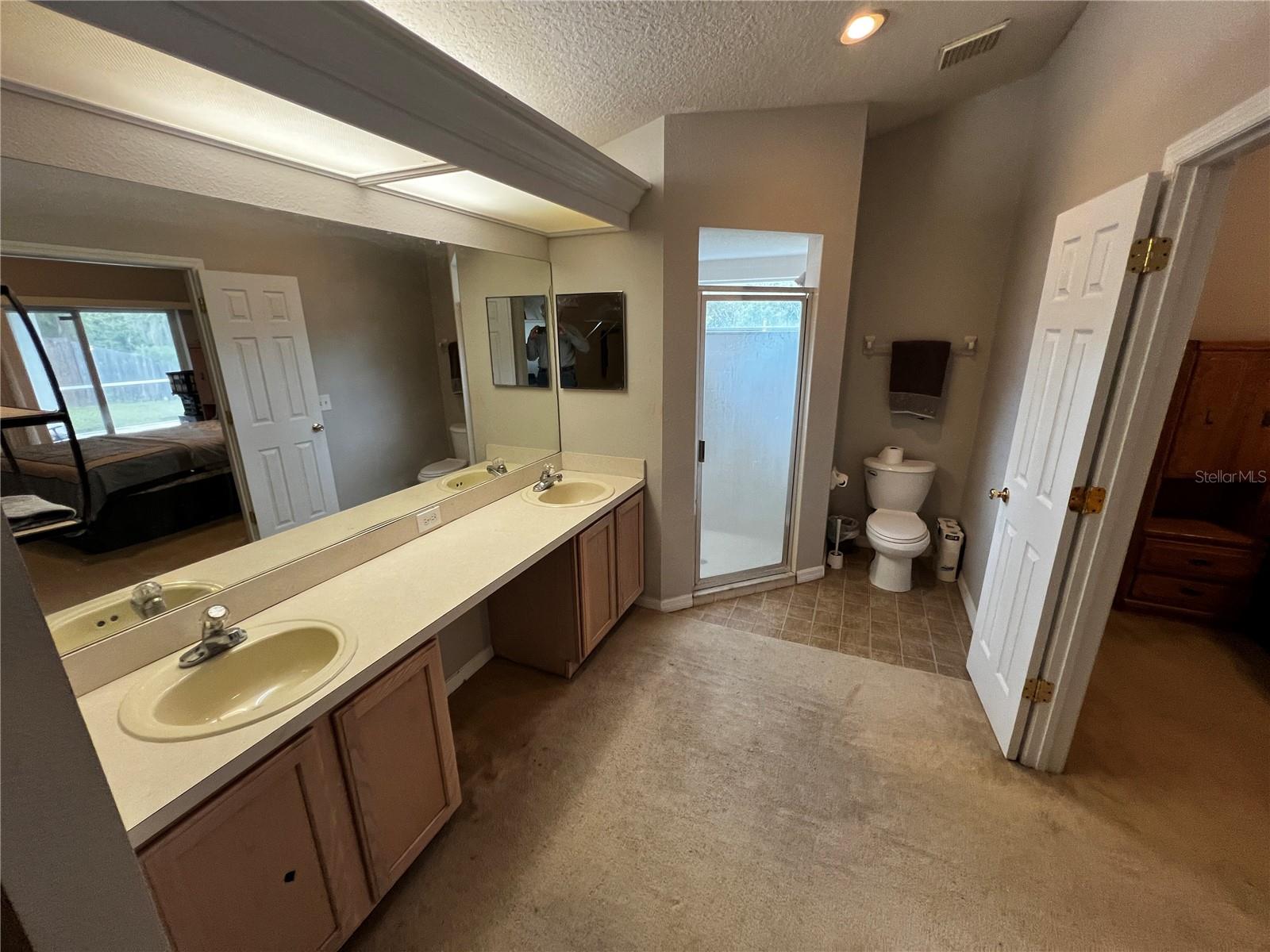 27606 SKY LAKE CIR
