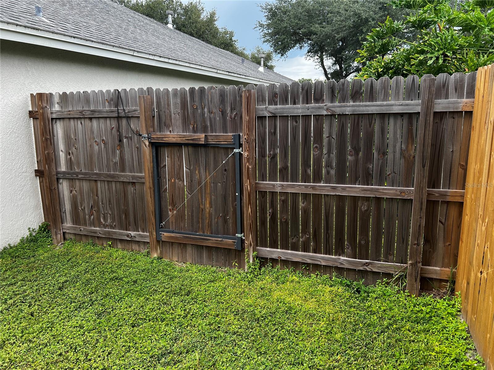 27606 SKY LAKE CIR