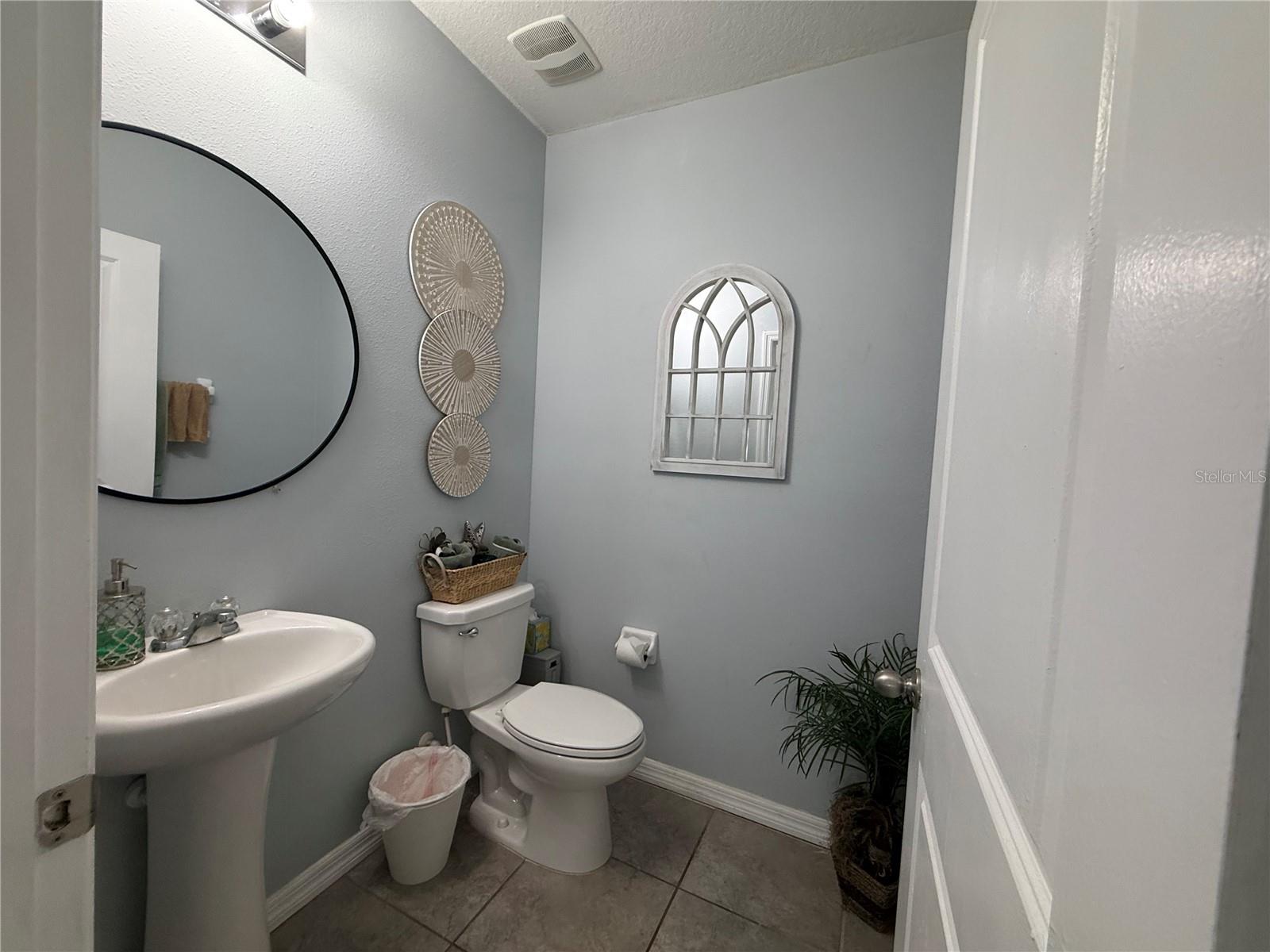 3908 KEARSNEY ABBEY CIR