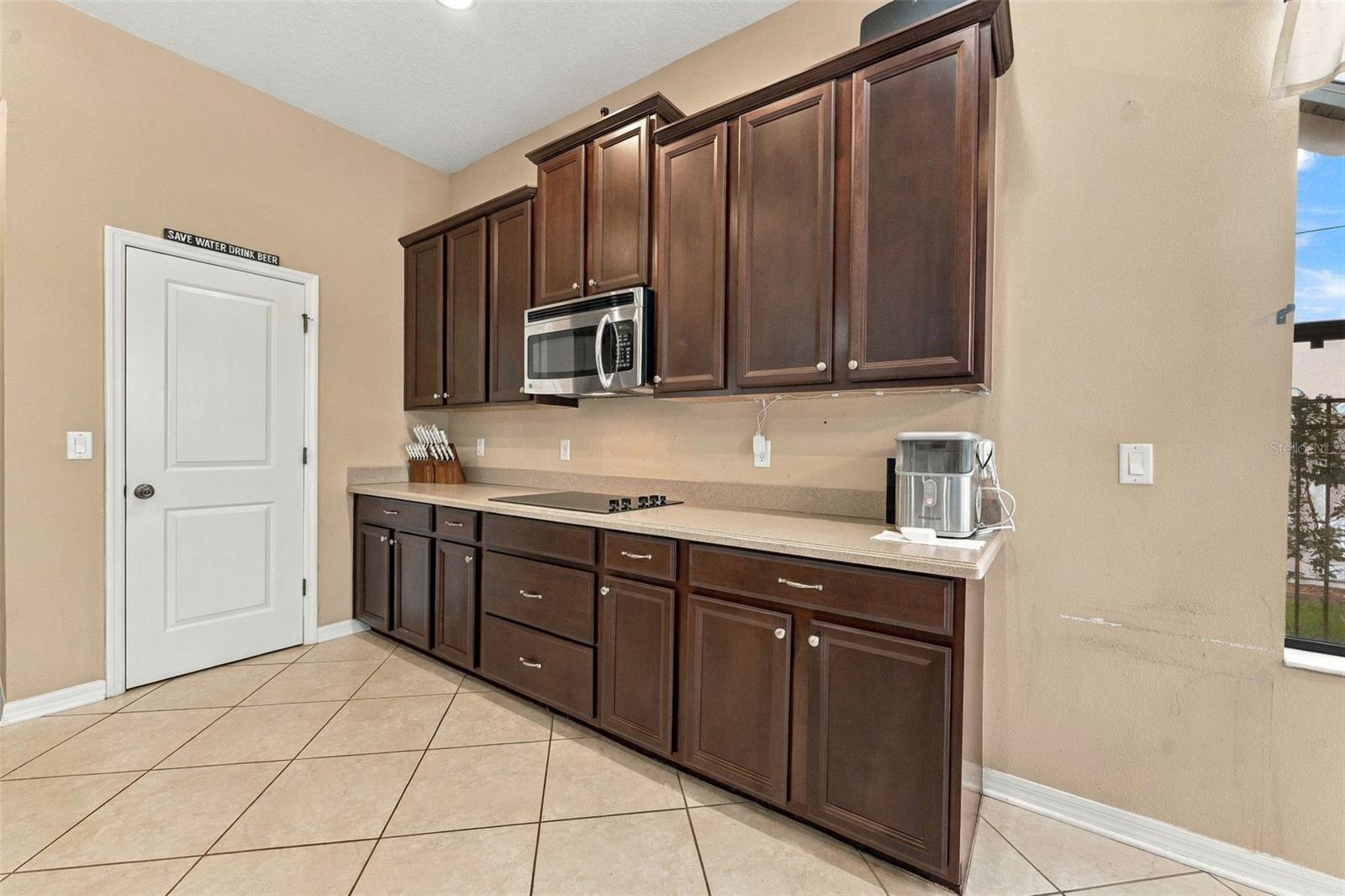 3508 MAJESTIC VIEW DR