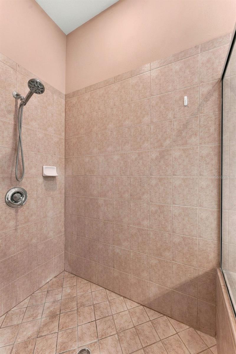 3508 MAJESTIC VIEW DR