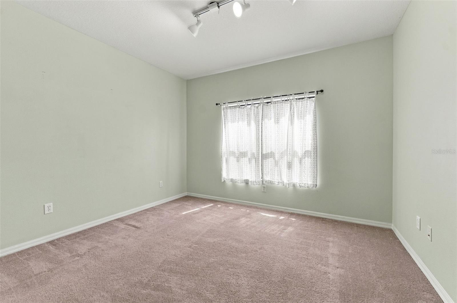 3508 MAJESTIC VIEW DR