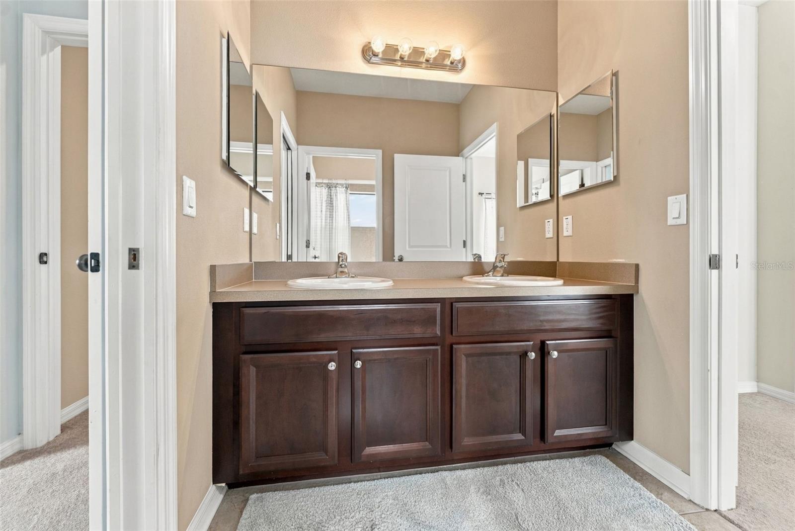 3508 MAJESTIC VIEW DR