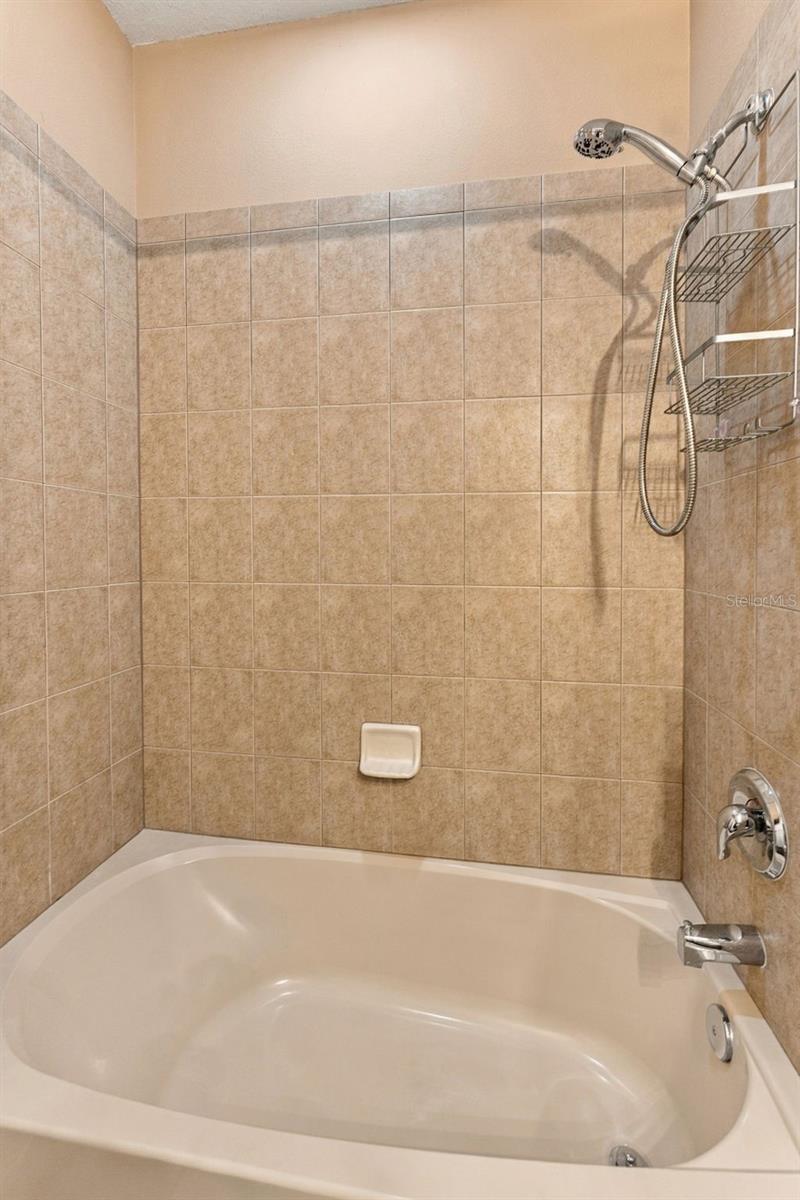 3508 MAJESTIC VIEW DR