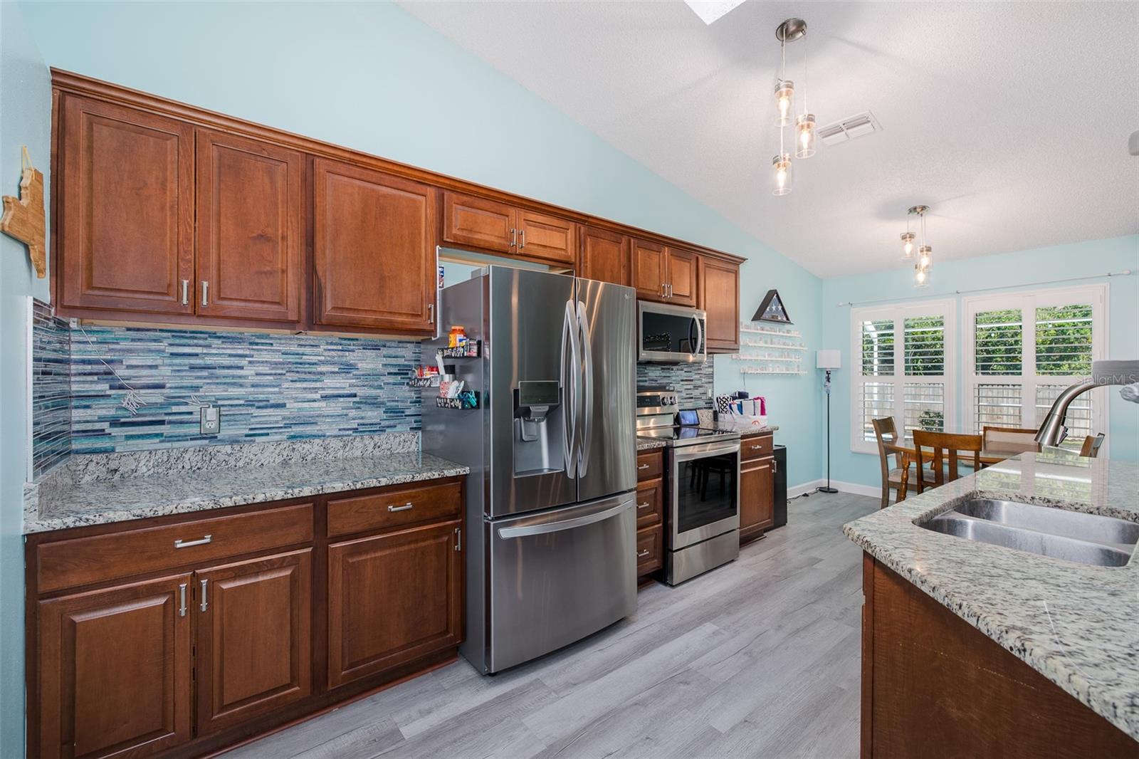 10305 COPPERWOOD DR