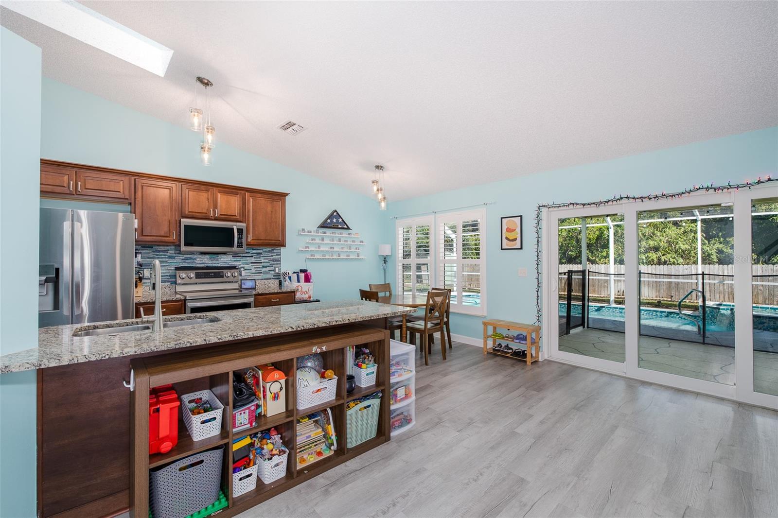 10305 COPPERWOOD DR