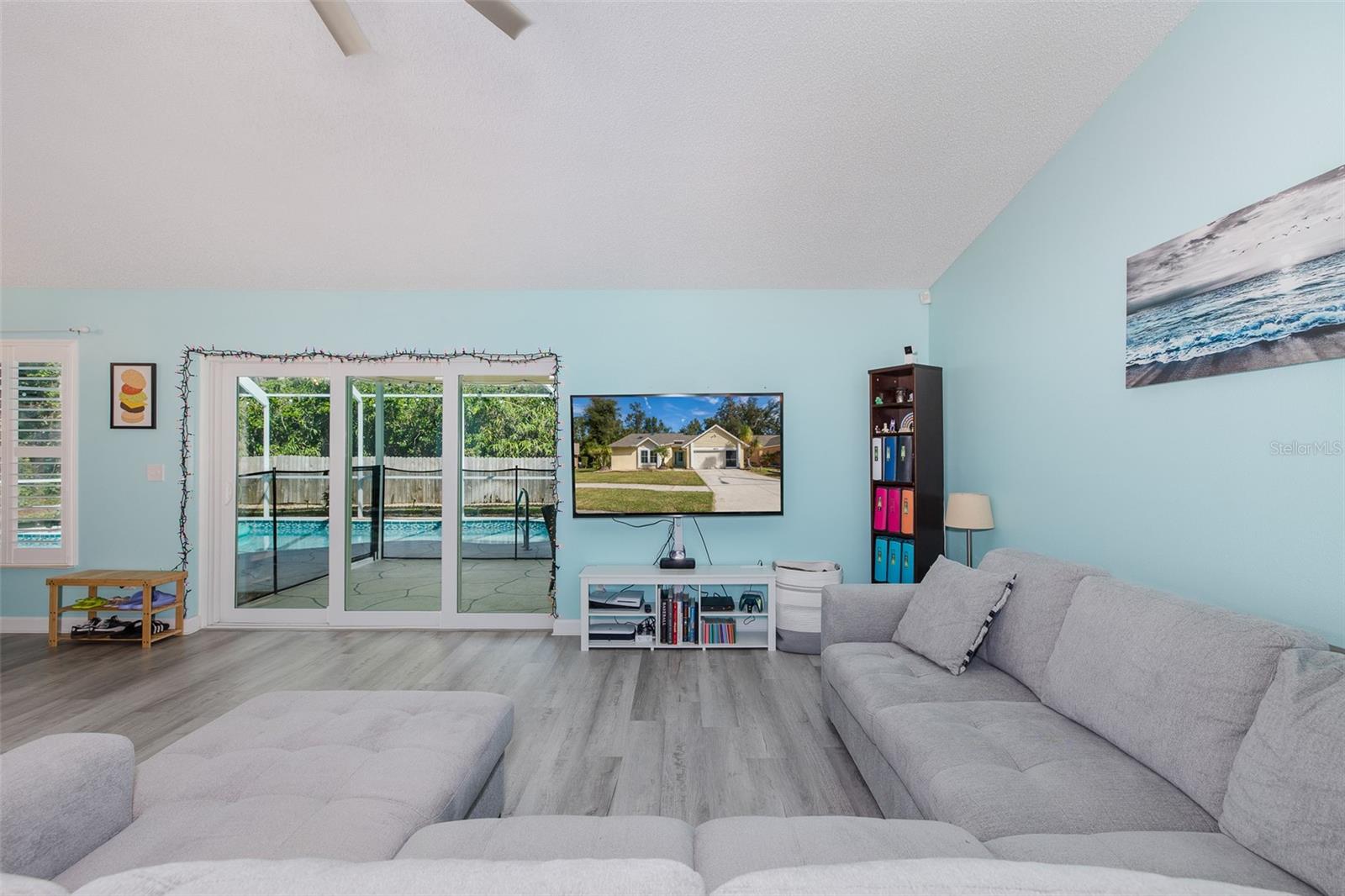 10305 COPPERWOOD DR
