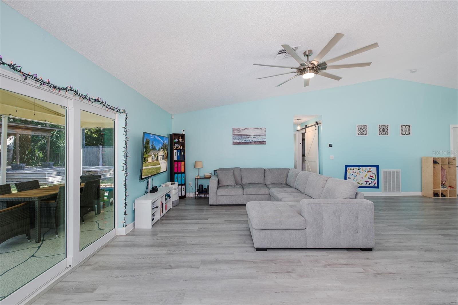 10305 COPPERWOOD DR