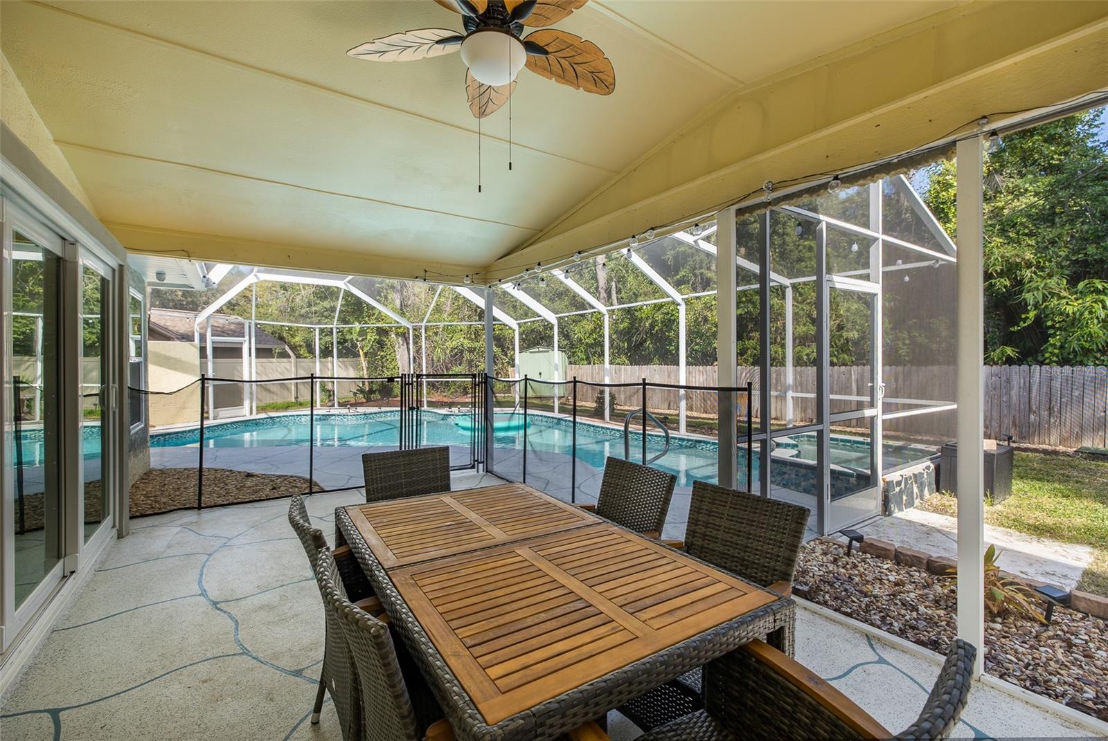 10305 COPPERWOOD DR