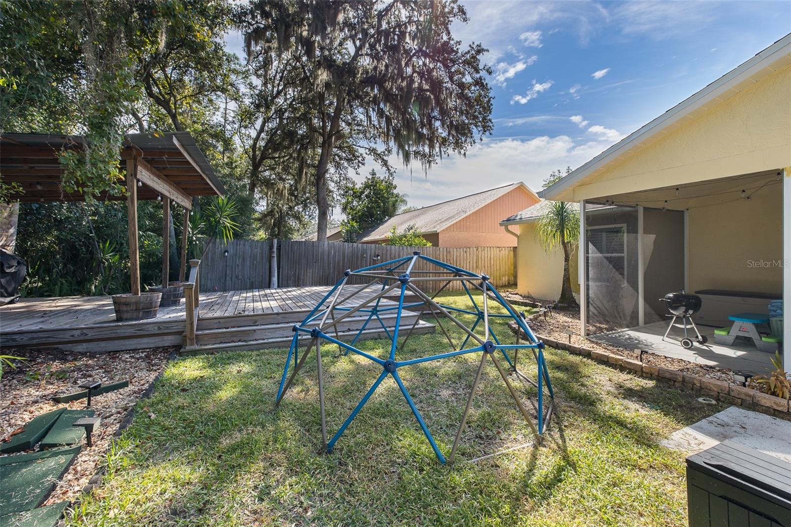 10305 COPPERWOOD DR