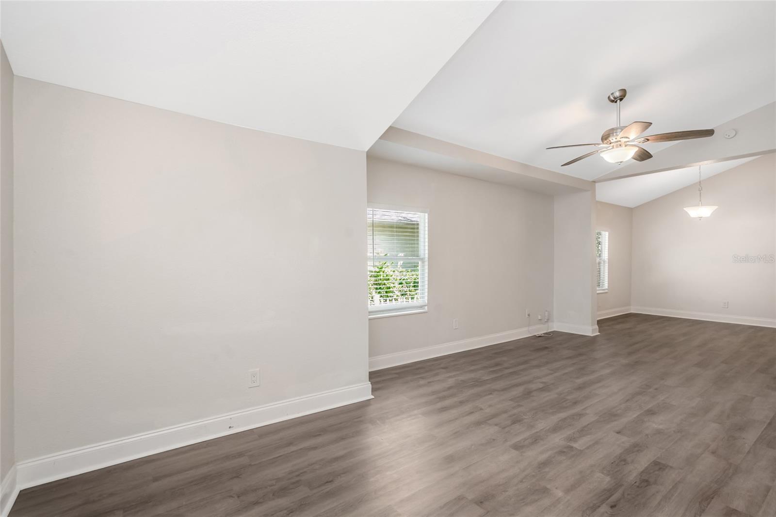 1703 E NEW ORLEANS AVE