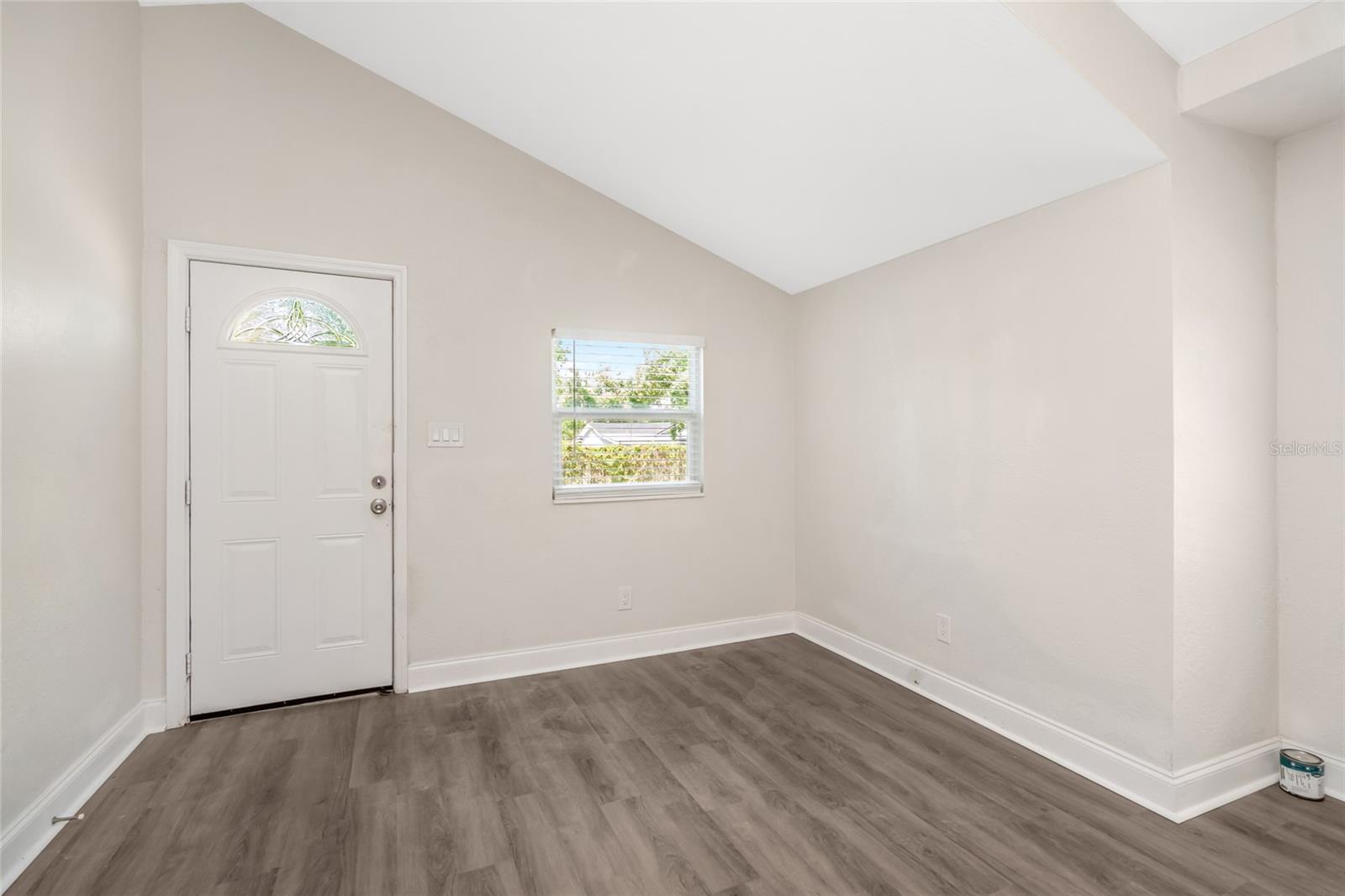 1703 E NEW ORLEANS AVE