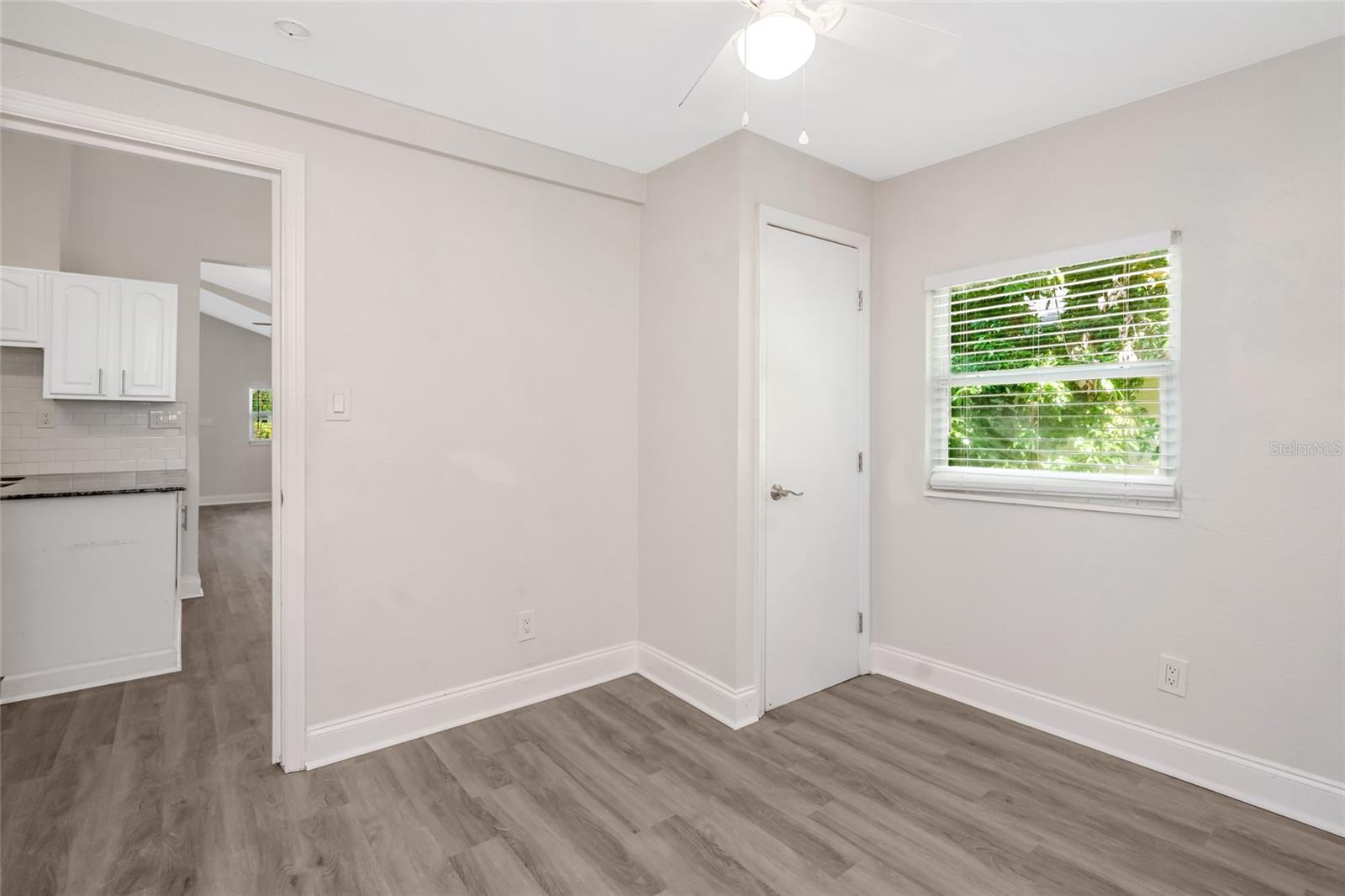 1703 E NEW ORLEANS AVE