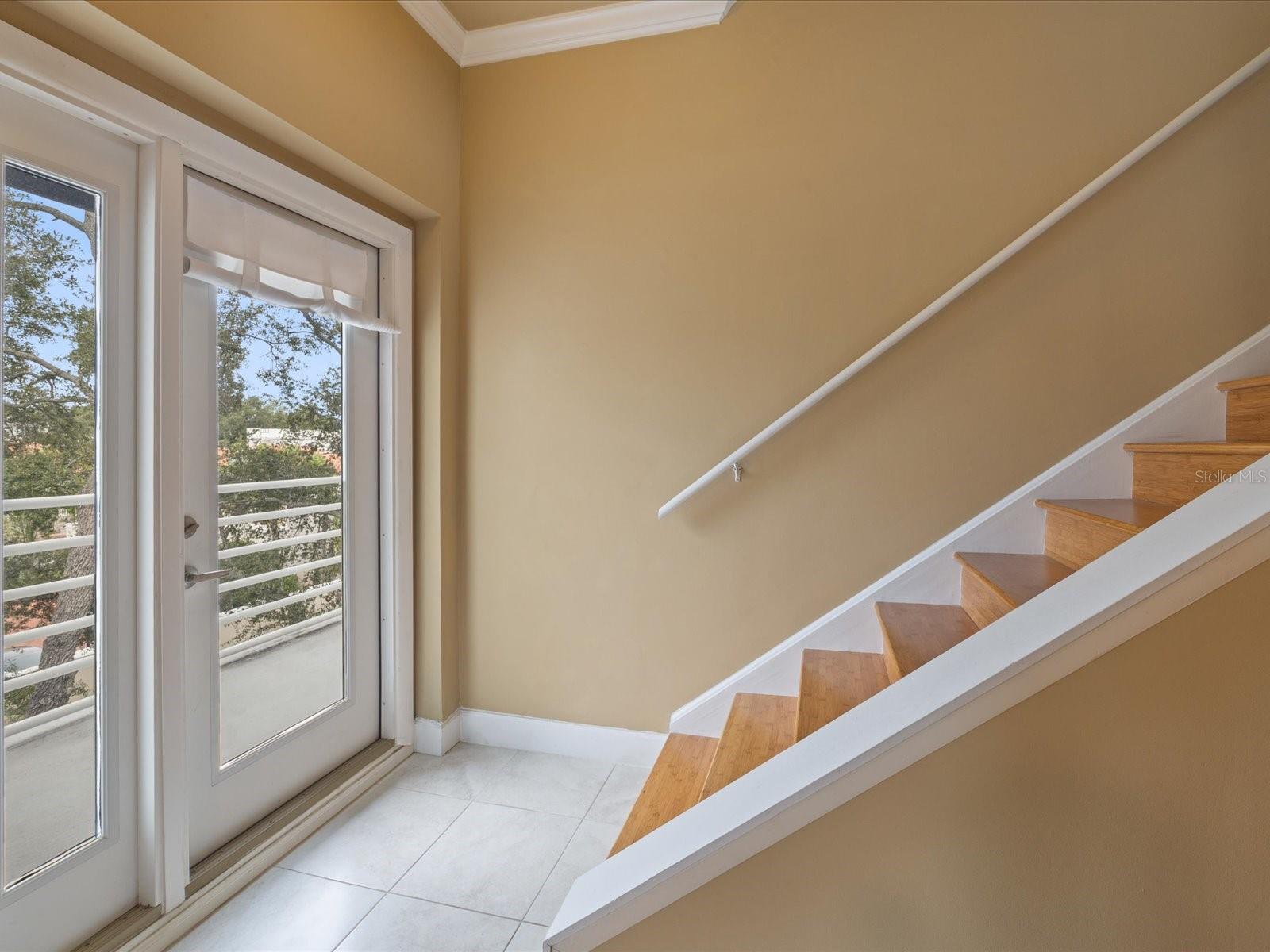 4950 BAYSHORE BLVD #28