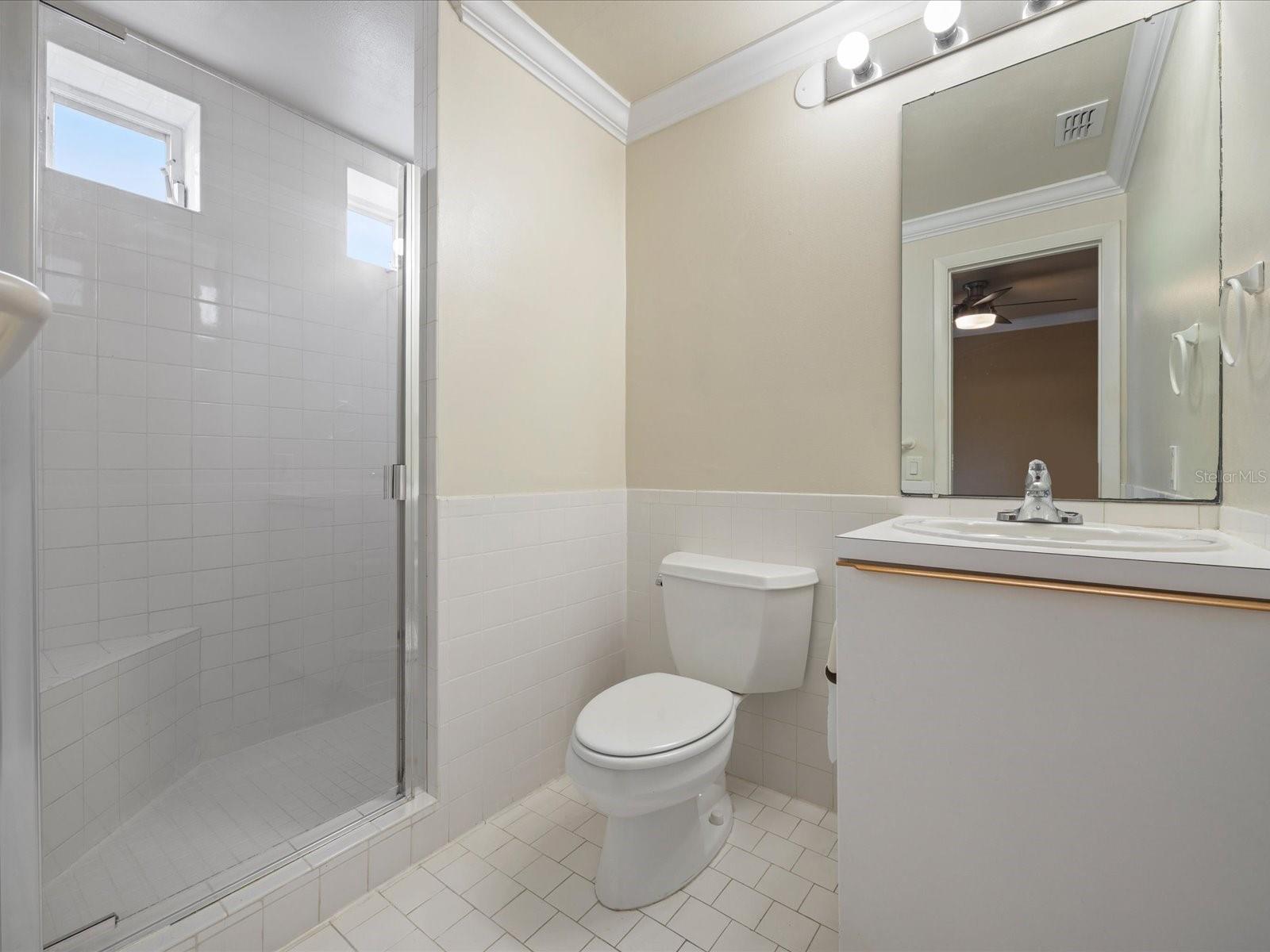 4950 BAYSHORE BLVD #28
