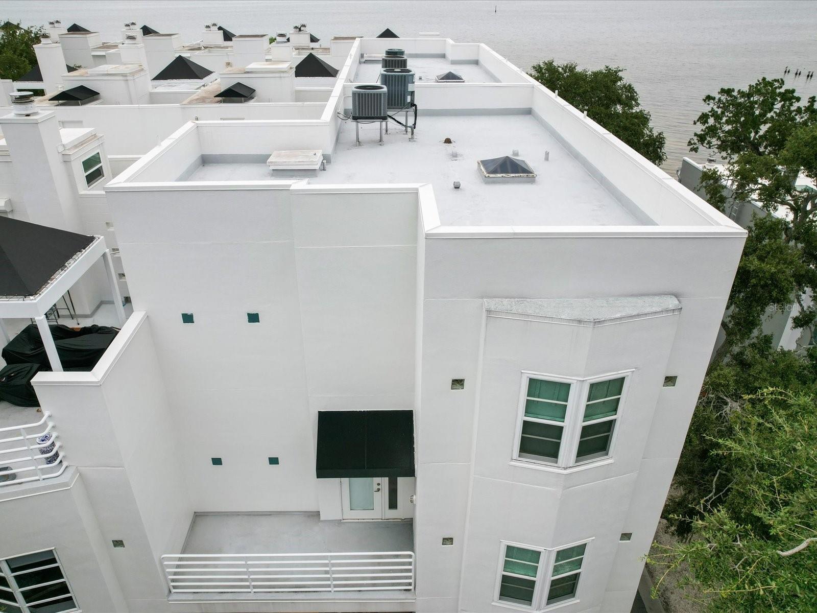 4950 BAYSHORE BLVD #28