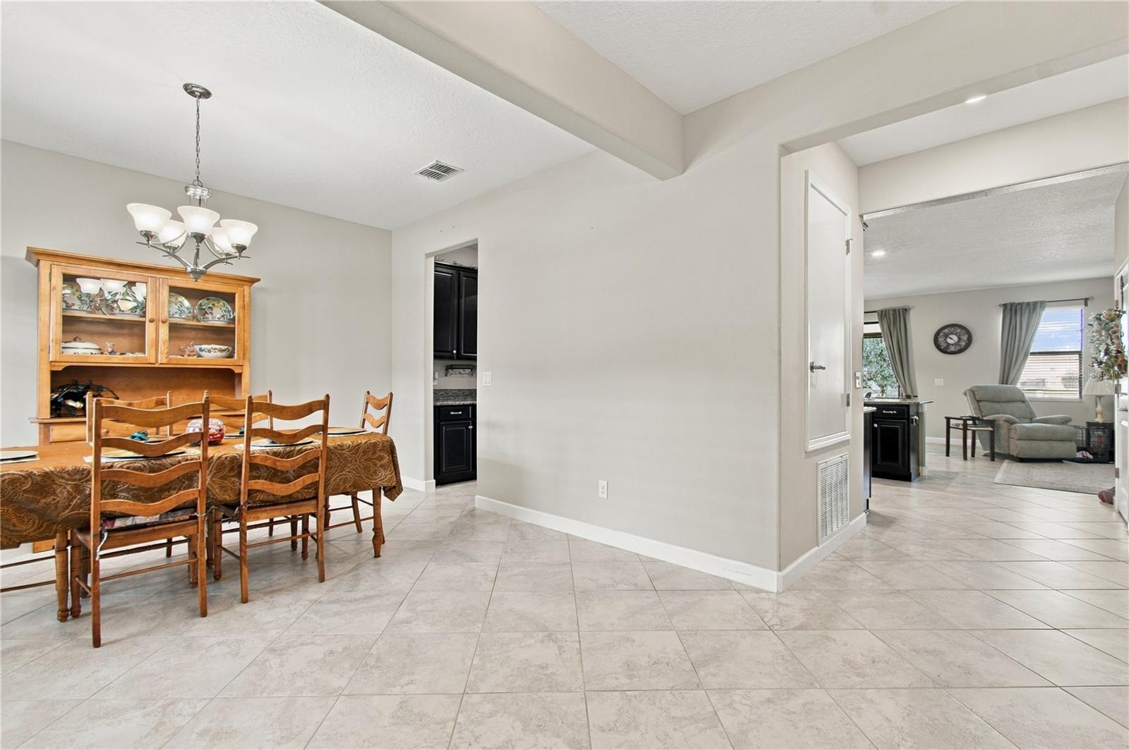 4195 SHREWBURY PL
