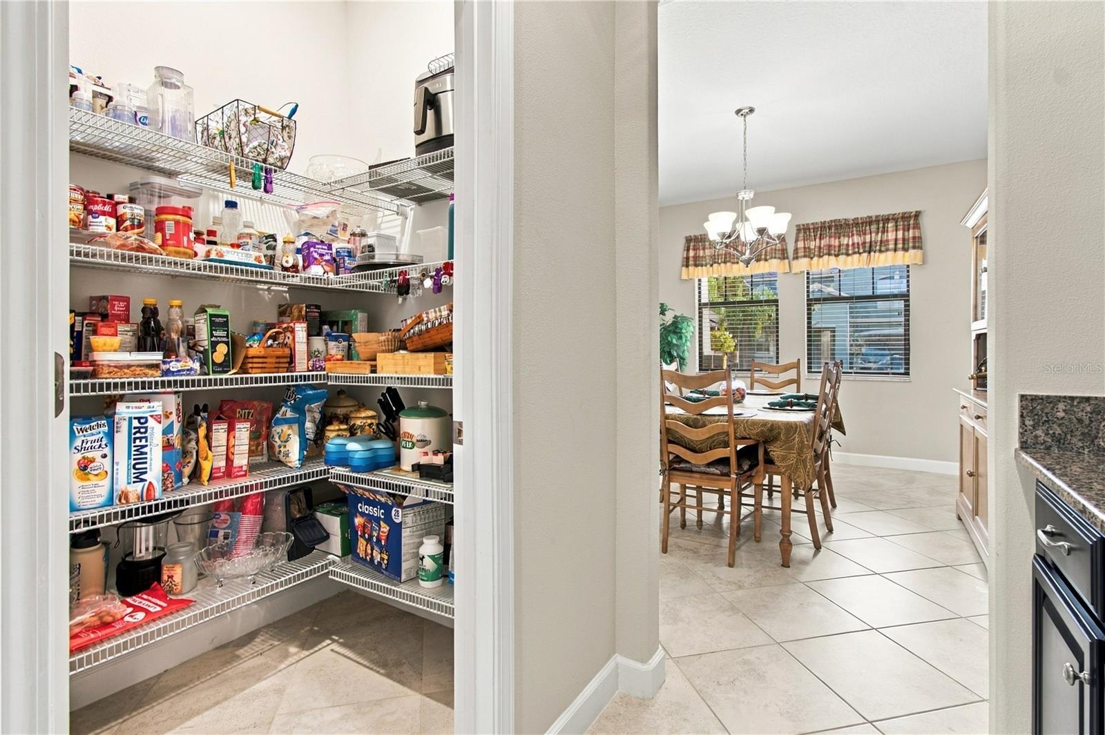 4195 SHREWBURY PL