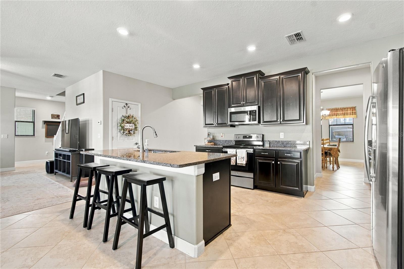 4195 SHREWBURY PL
