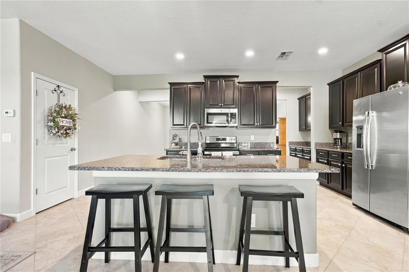 4195 SHREWBURY PL