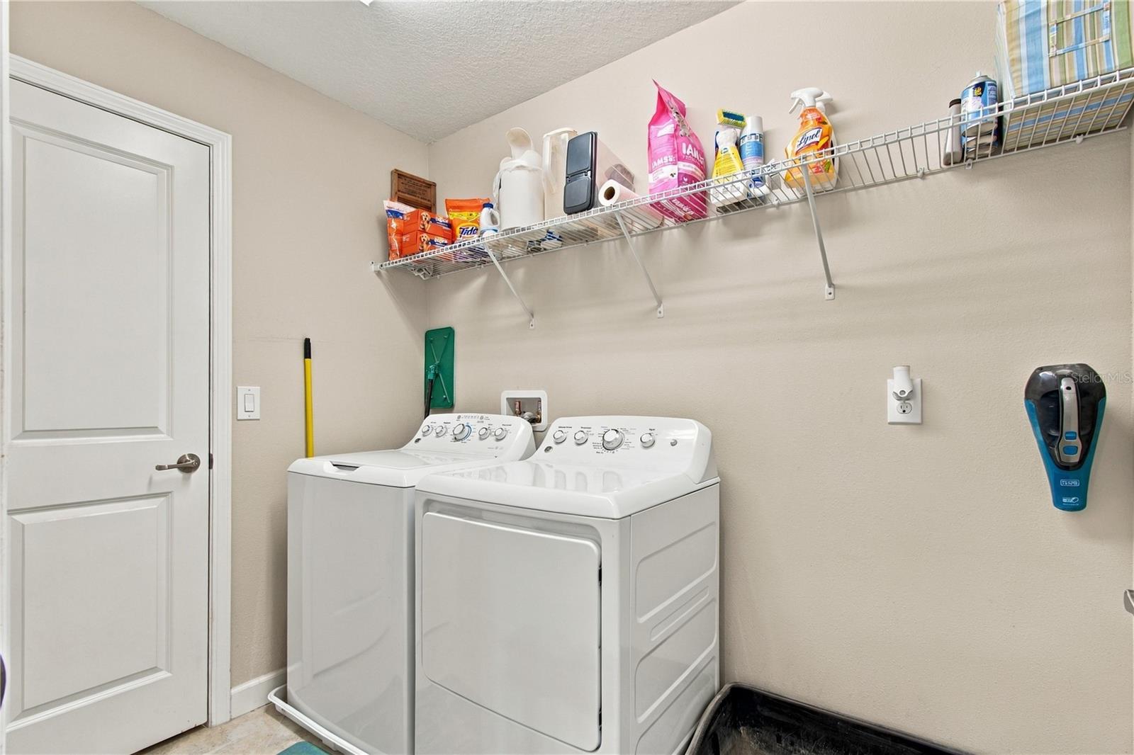 4195 SHREWBURY PL