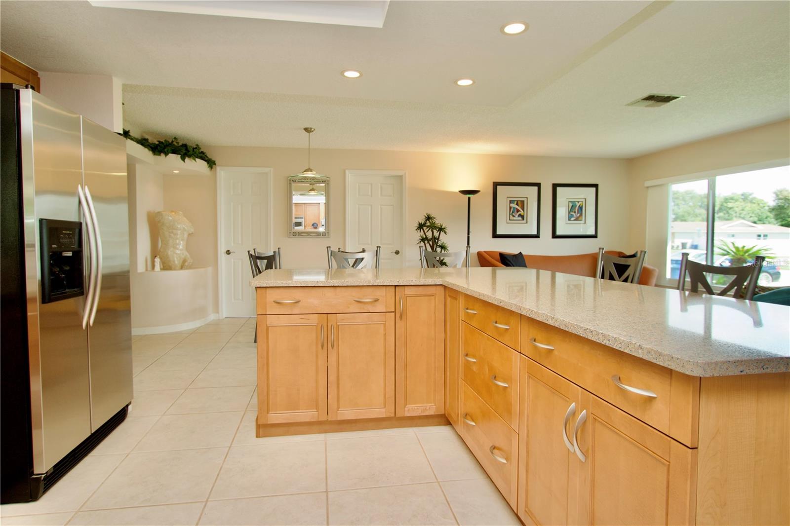 4663 SWALLOWTAIL DR