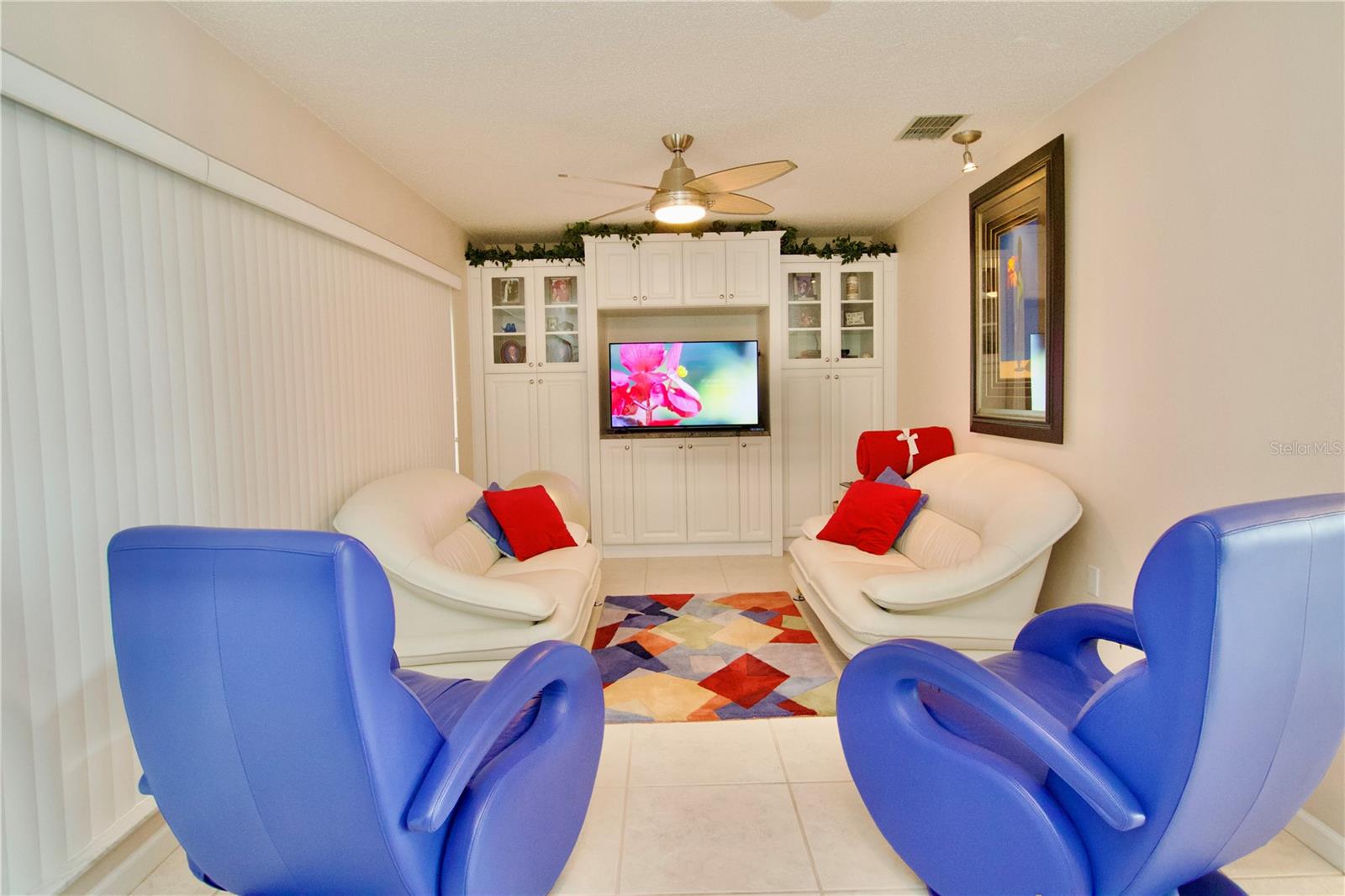 4663 SWALLOWTAIL DR