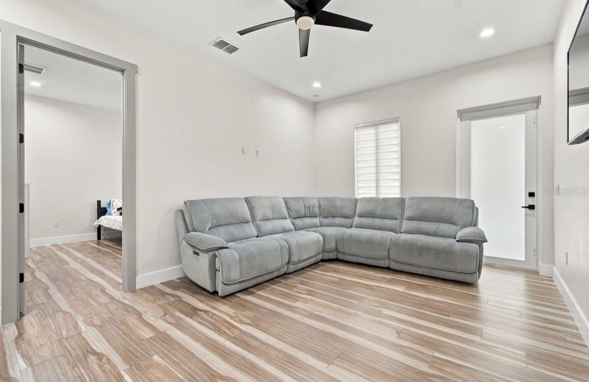13204 LAKE MAGDALENE BLVD
