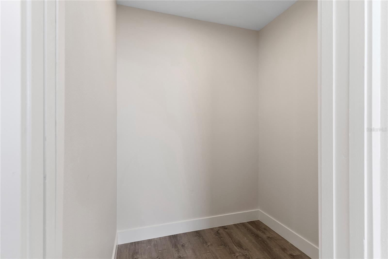 8405 MODANO PL