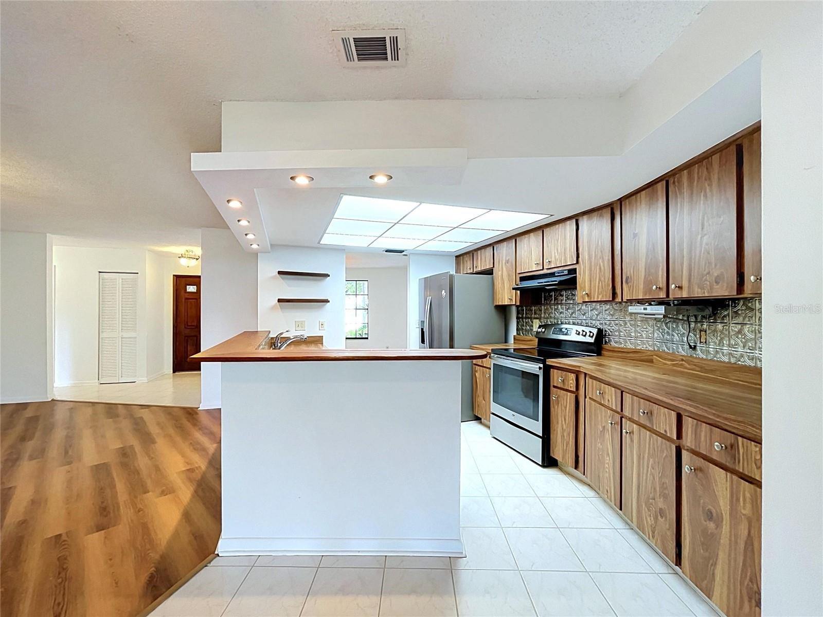 1413 WINDJAMMER LOOP