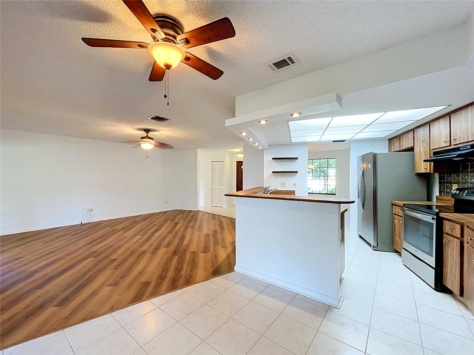 1413 WINDJAMMER LOOP