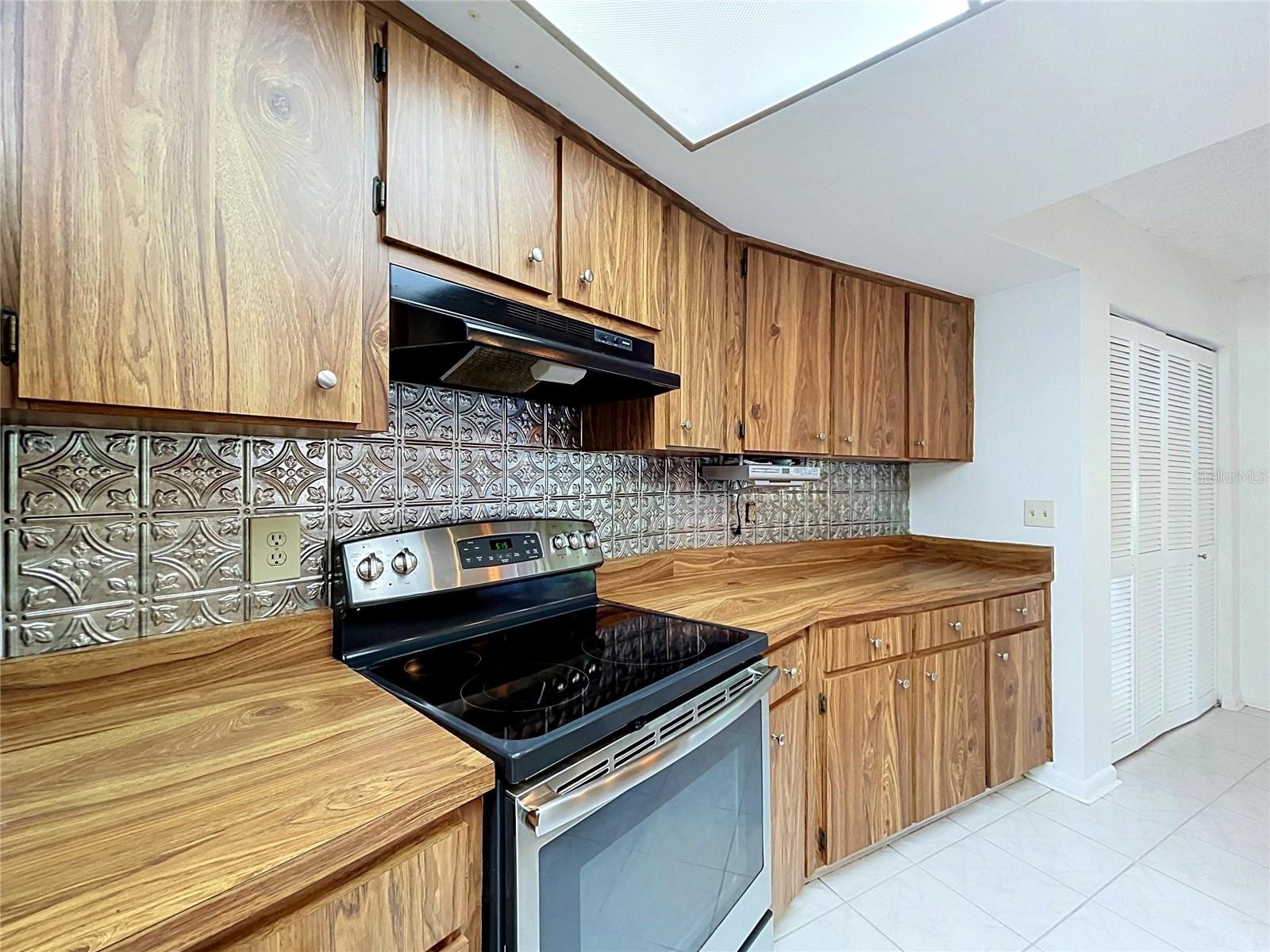 1413 WINDJAMMER LOOP