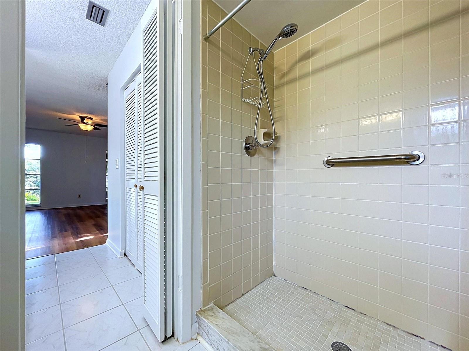 1413 WINDJAMMER LOOP