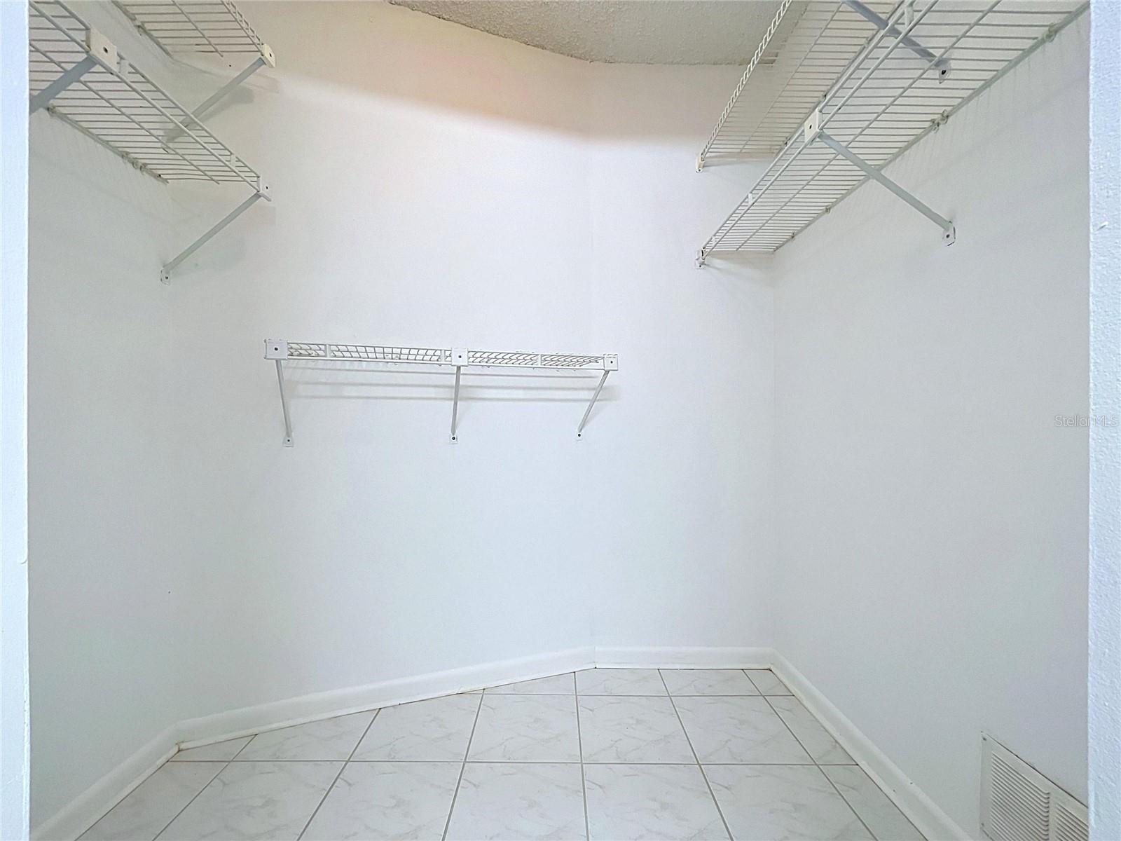 1413 WINDJAMMER LOOP