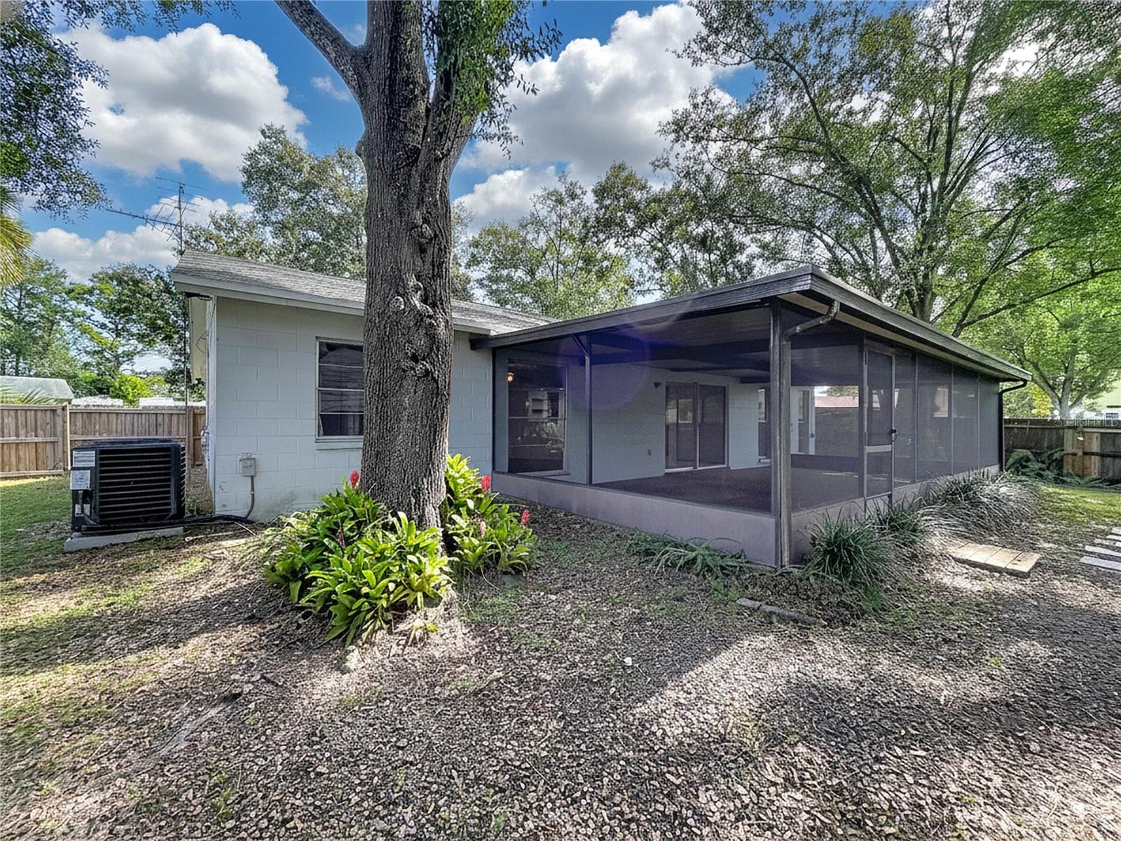 1413 WINDJAMMER LOOP