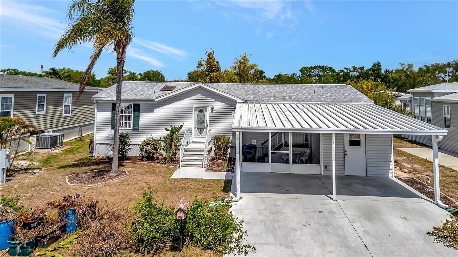 211 S PORT ROYAL LN #523