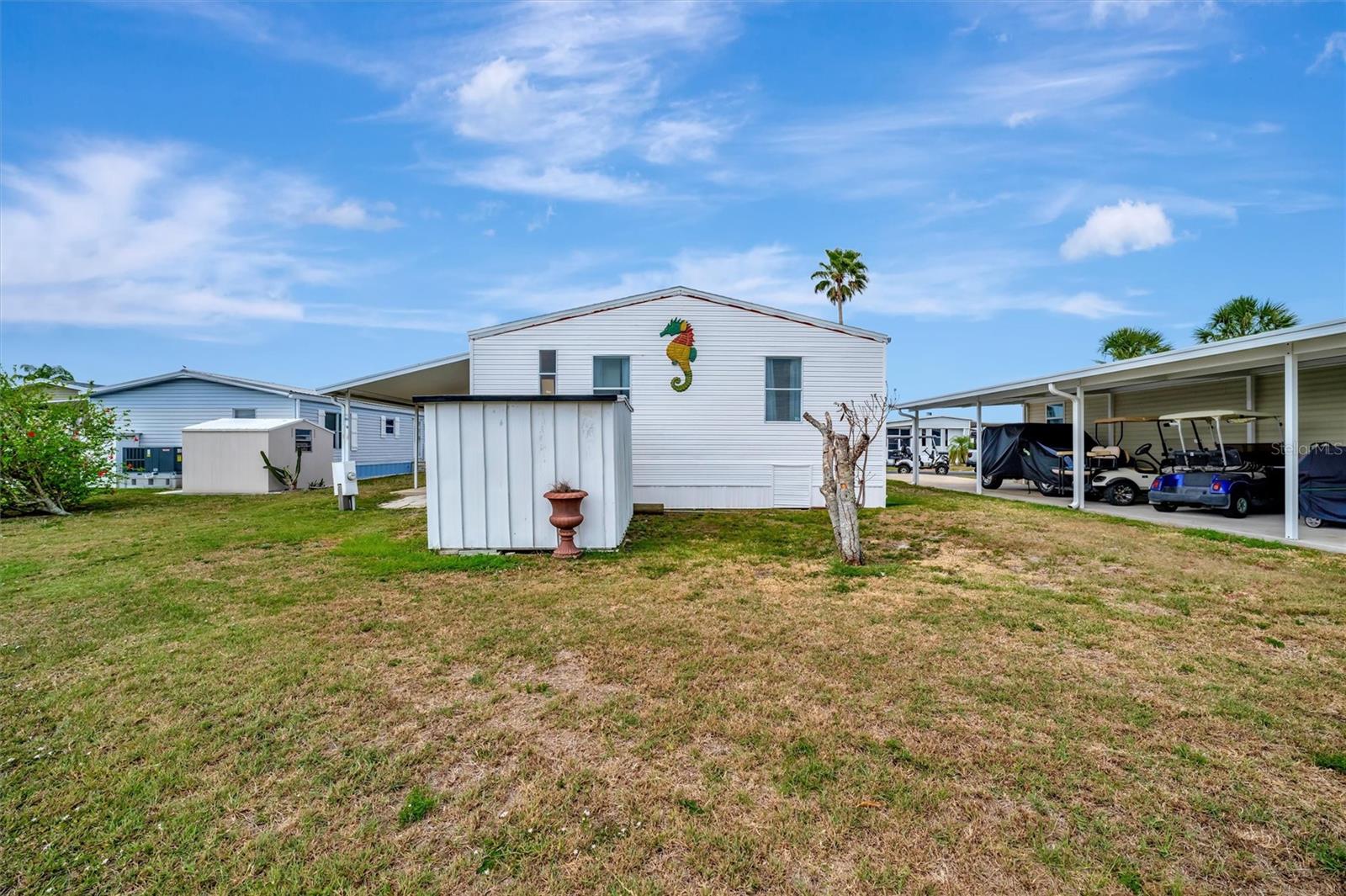 119 E SAINT JOHNS WAY
