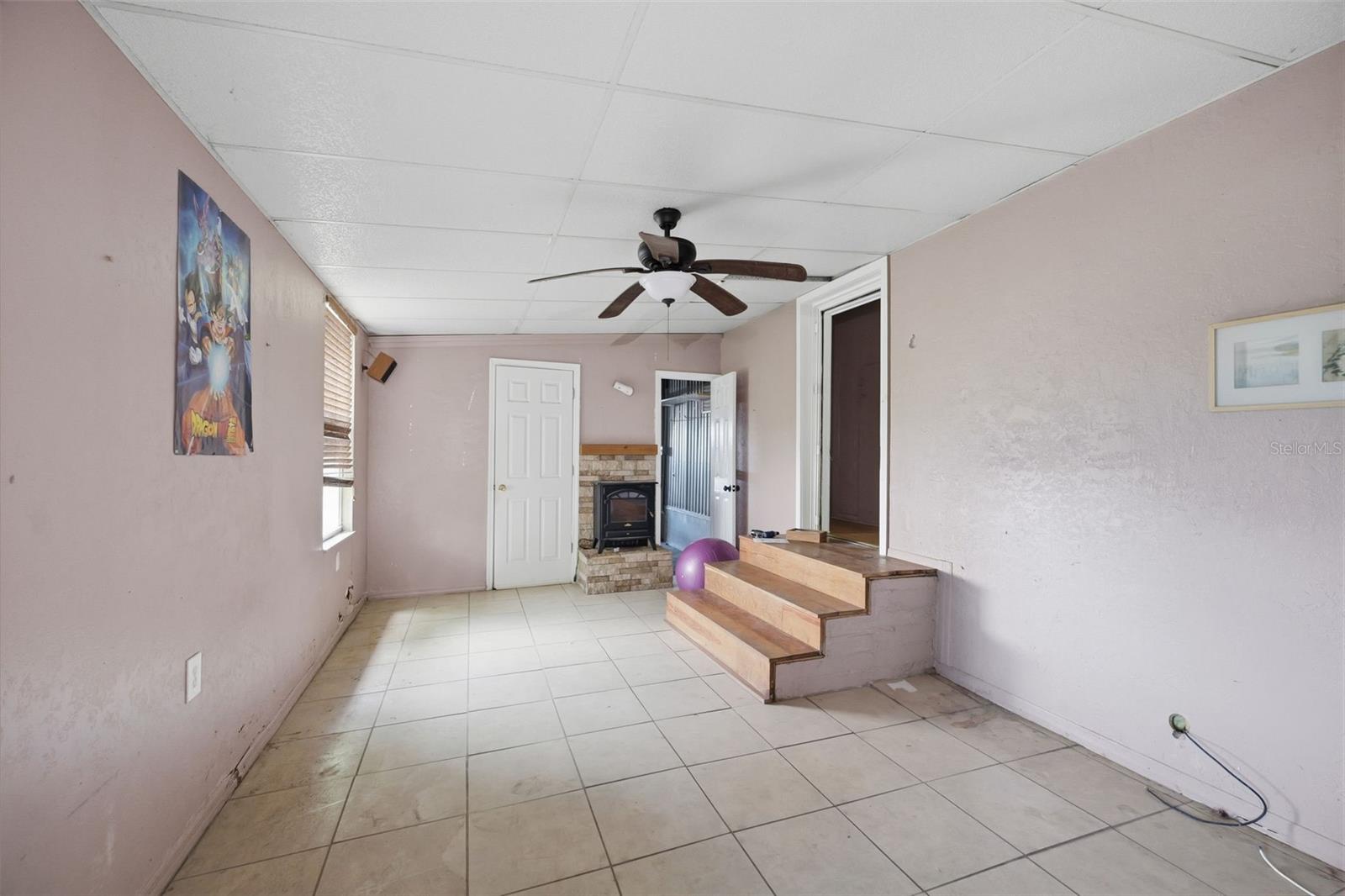 35012 GLOSSON CIR