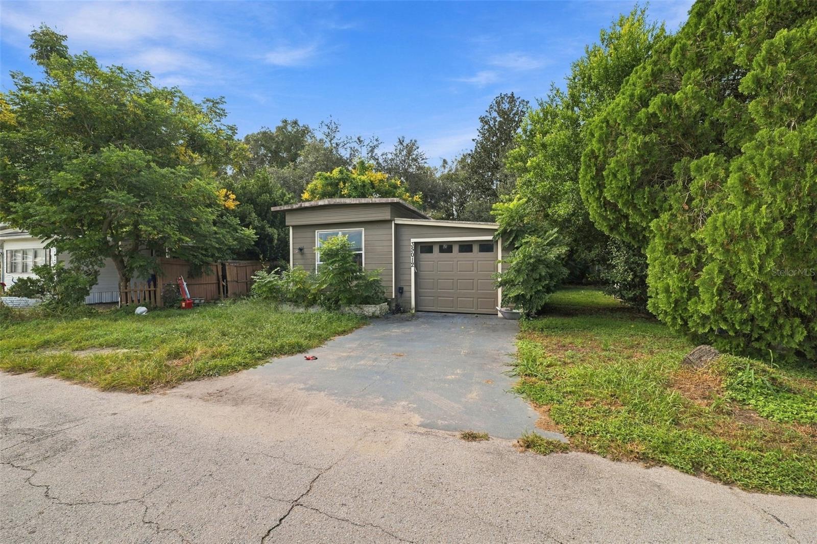 35012 GLOSSON CIR