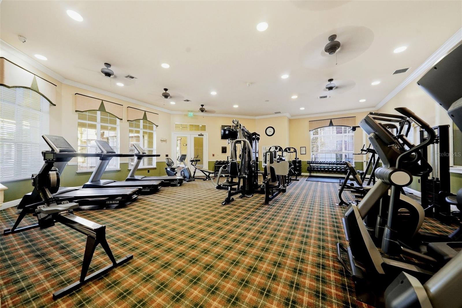 10209 COURTNEY PALMS BLVD #301
