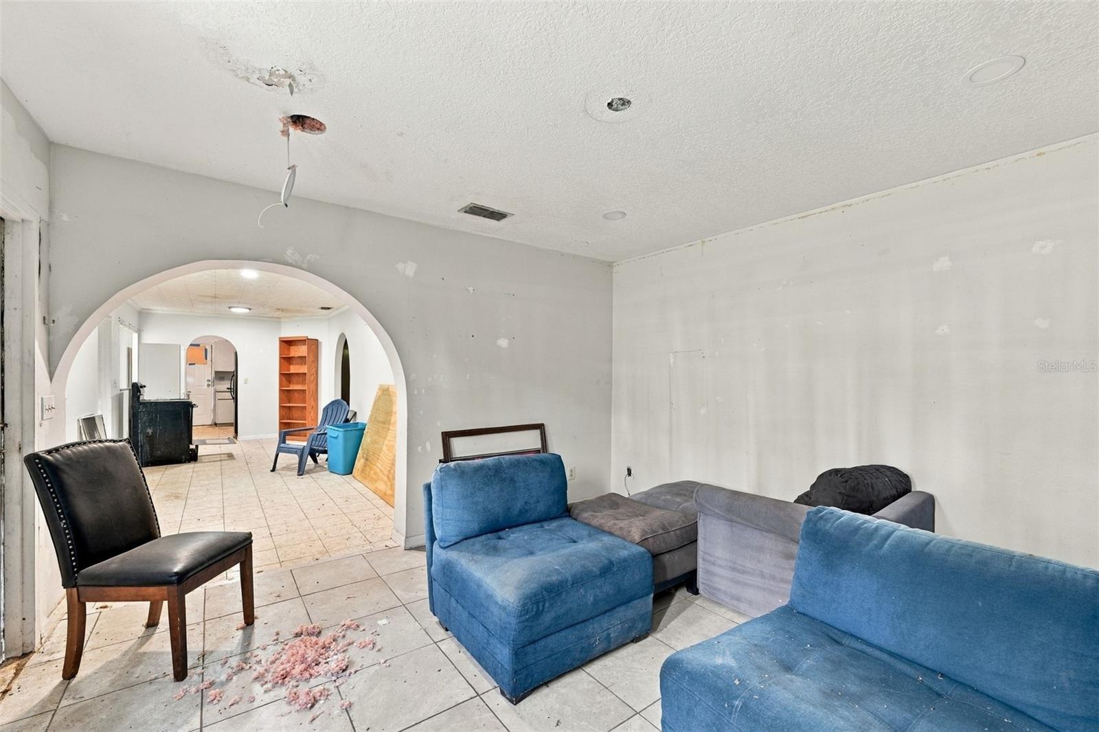 5906 WATSON RD