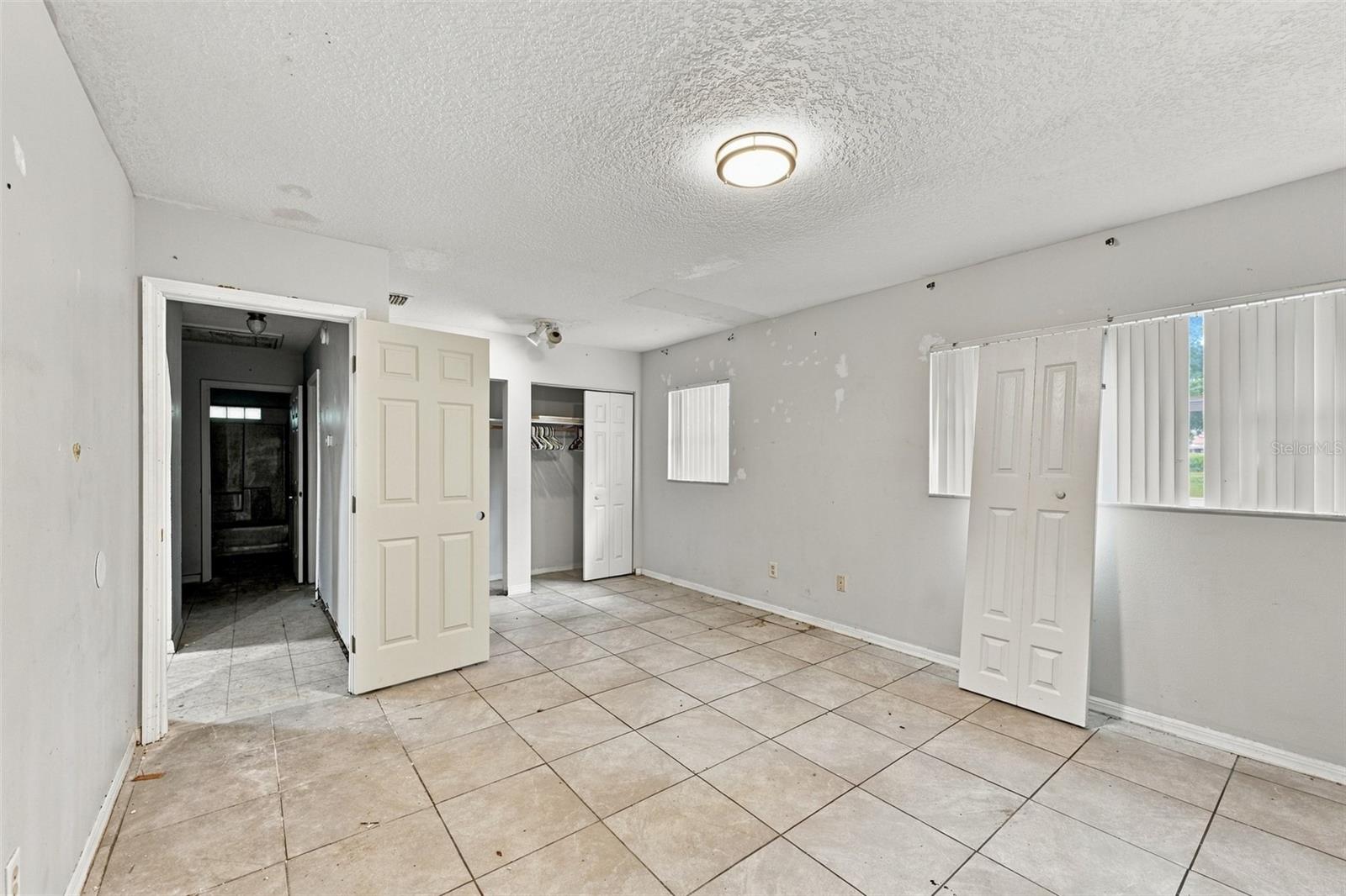 5906 WATSON RD