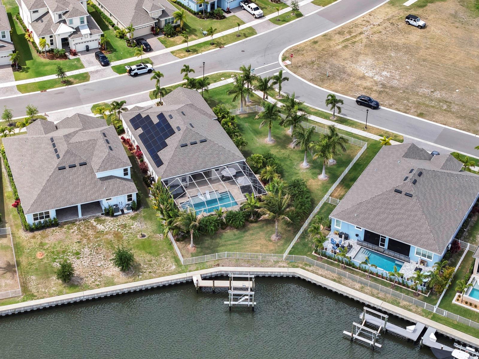 954 SIGNET DR