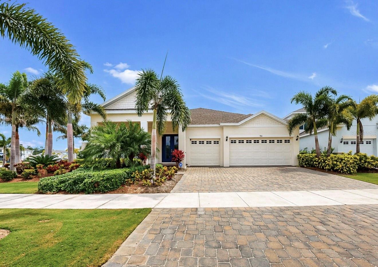954 SIGNET DR