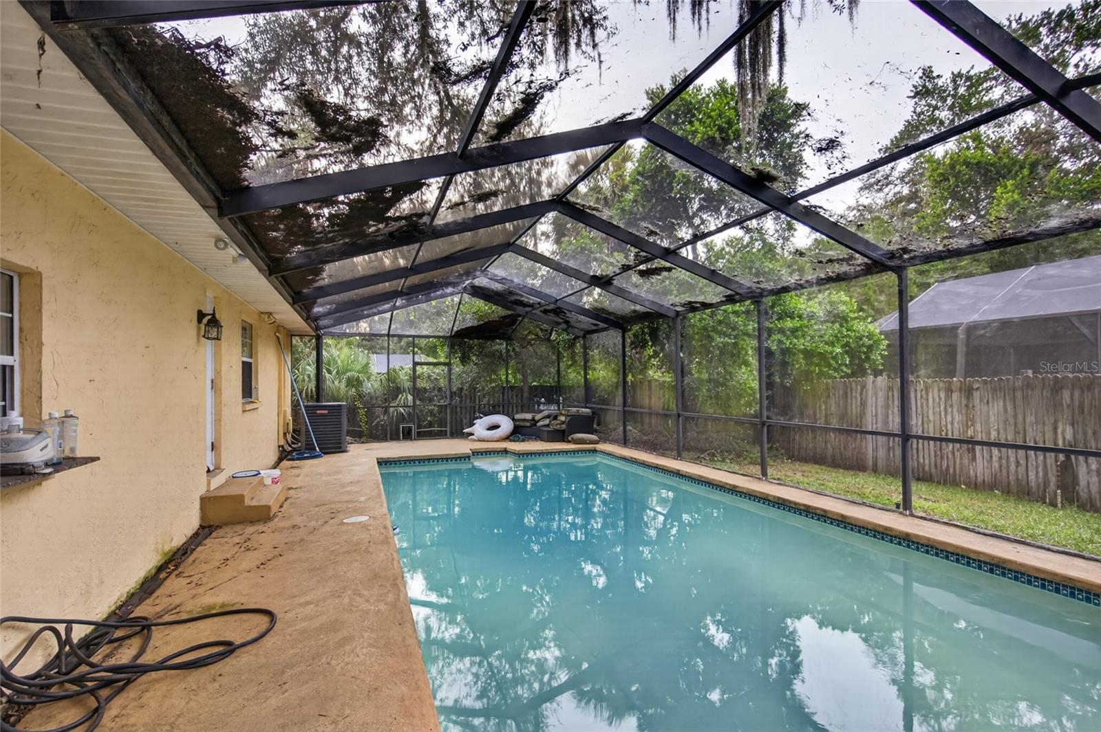 531 GARRARD DR
