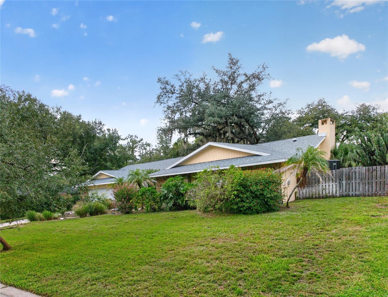 531 GARRARD DR