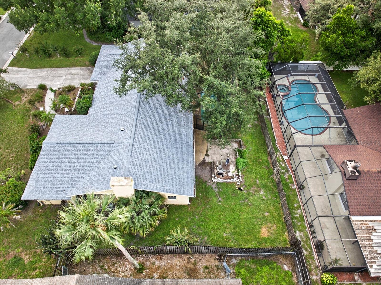 531 GARRARD DR