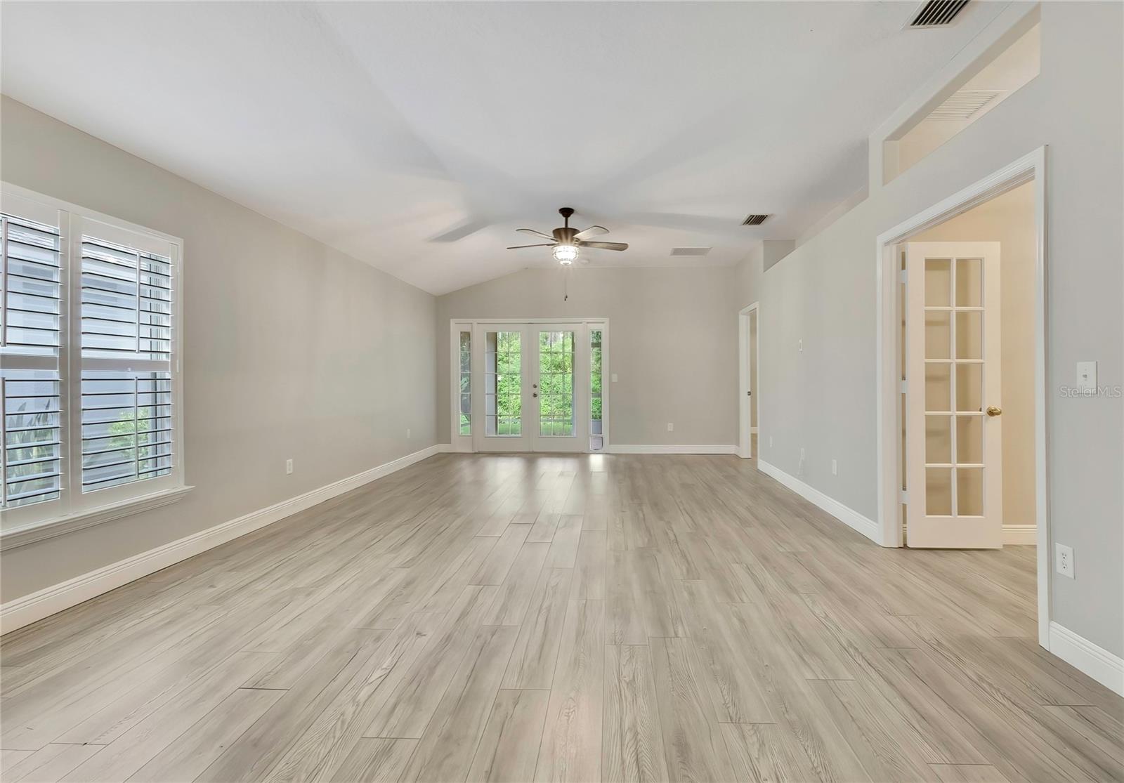 2815 TORRANCE DR