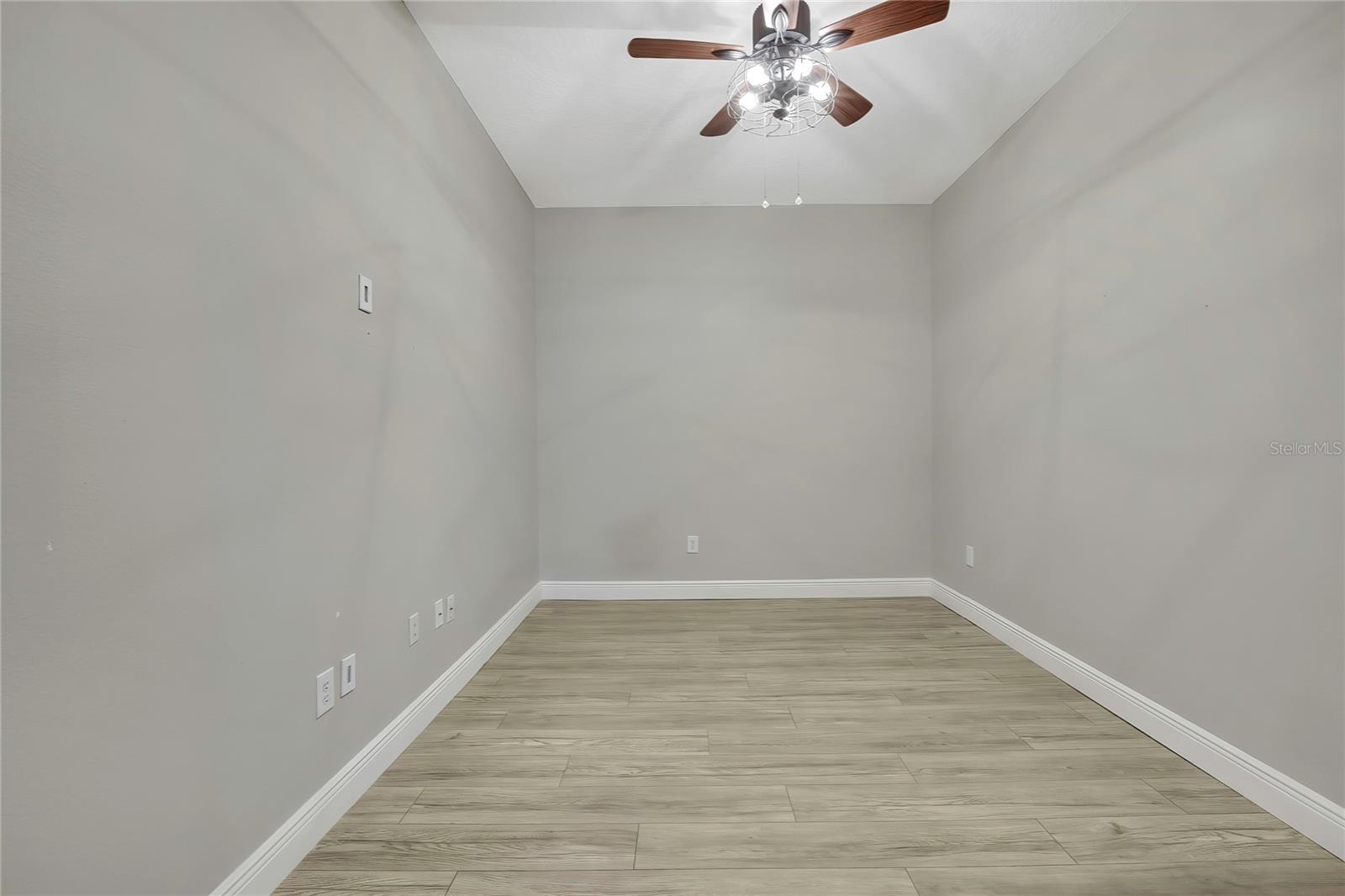 2815 TORRANCE DR