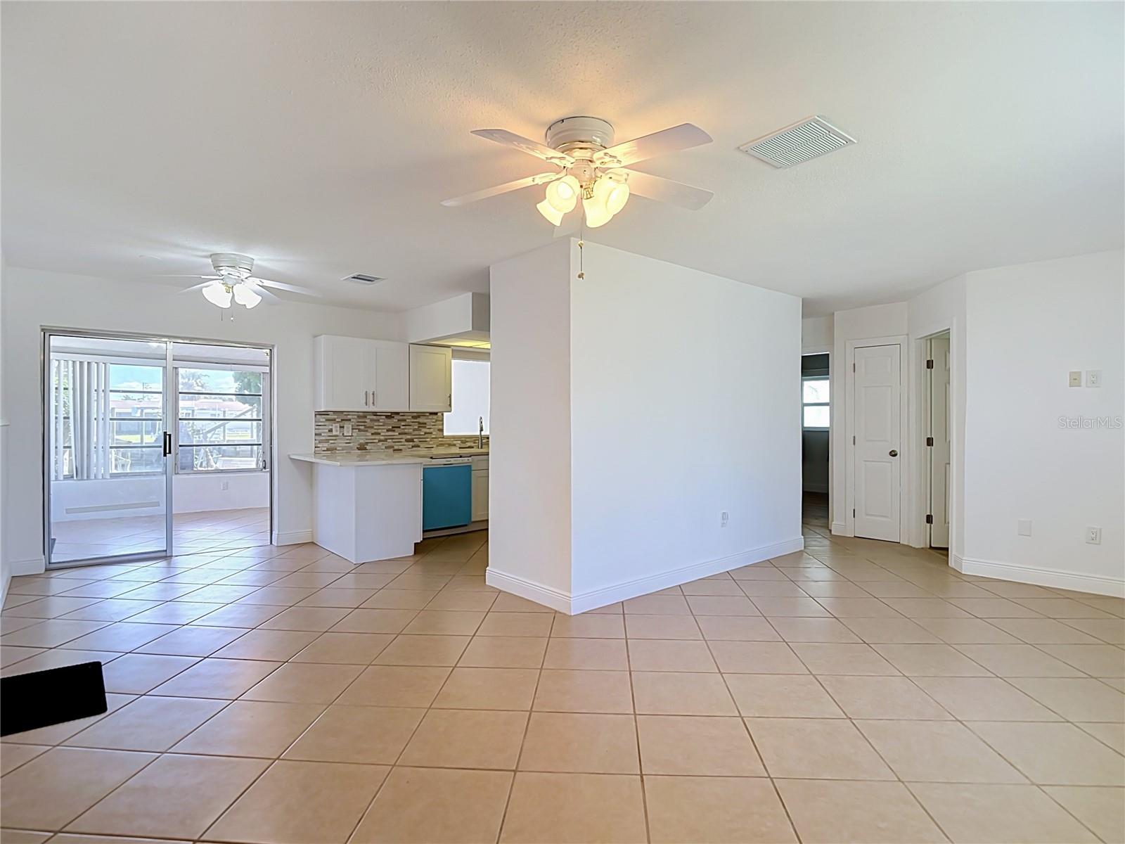13538 LESLIE DR